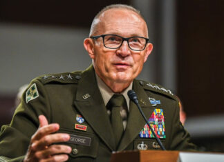 Генералы Пентагона в Киеве: США готовят масштабную технологическую сделку с Украиной