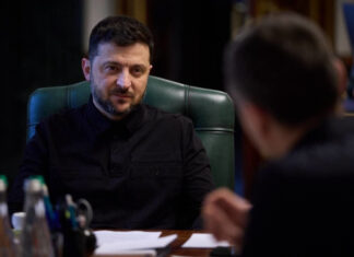 Зеленский сформировал команду дипломатов для прорывных переговоров о мире в Швейцарии