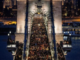 Бунт в Будапеште: Орбана требуют уйти из-за скандала с насилием над детьми