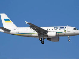 Четыре военных дрона угрожали самолету Зеленского в небе над Дублином