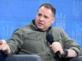 Закулисный бунт: Как Ермака вынудили уйти с поста главы Офиса президента