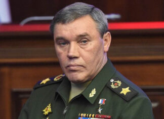 Генштаб на грани: Герасимов теряет контроль после провала в Покровске и Купянске