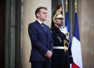 Макрон опроверг слухи о ‘предательстве’ Украины и подтвердил незыблемость трансатлантического единства