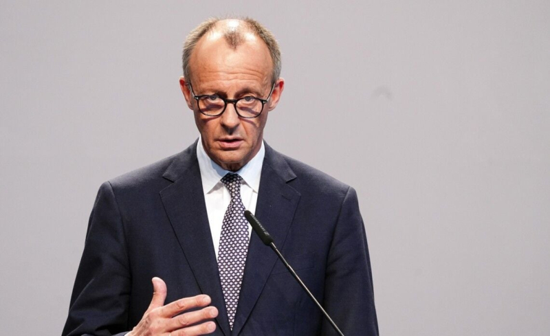 Мерц осудил США за желание "получить выгоду" с замороженных активов РФ: "Деньги пойдут Украине"