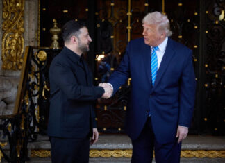 Зеленский на встрече с Трампом: стратегический маневр против давления