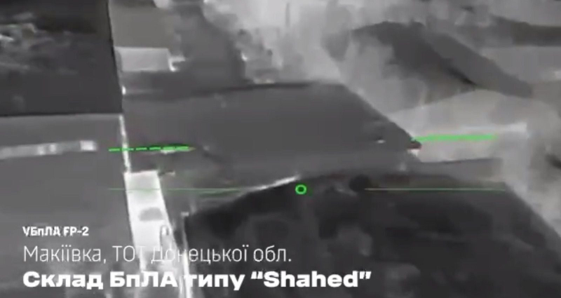 На Донбассе дроны ССО сожгли склад 