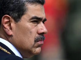 Мадуро в страхе: Как венесуэльский лидер спасается от возможной операции США