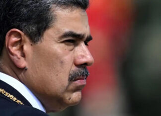 Мадуро в страхе: Как венесуэльский лидер спасается от возможной операции США