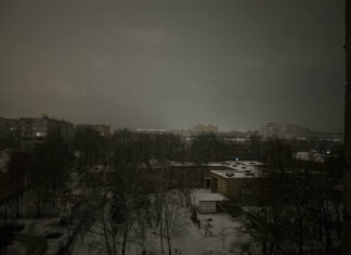 Массовый блэкаут в Подмосковье: 120 тысяч человек остались без электричества и связи