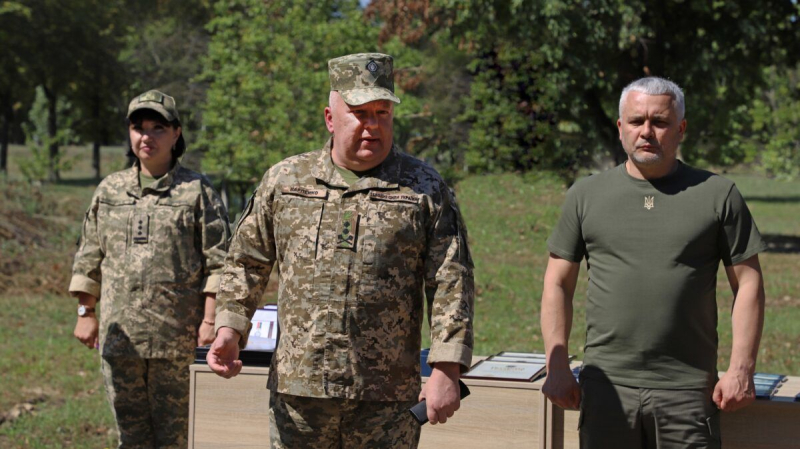 Зеленский о кадровых изменениях в ВСУ