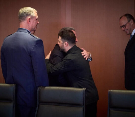 Зеленский в Берлине: Дипломатический марафон по установлению мира с участием США и Германии