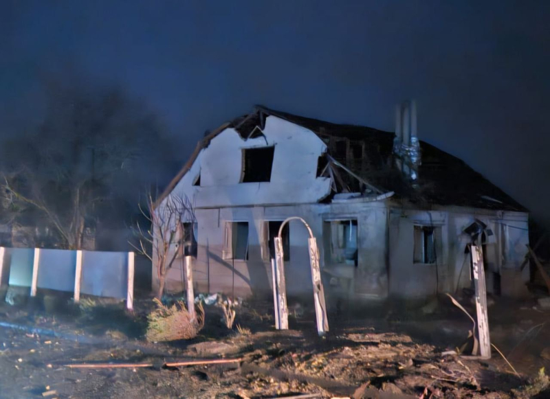 Разрушения после обстрела