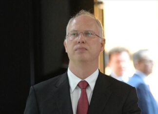 Миллиардер из Кремля: как Кирилл Дмитриев заработал более 1 миллиарда за три года