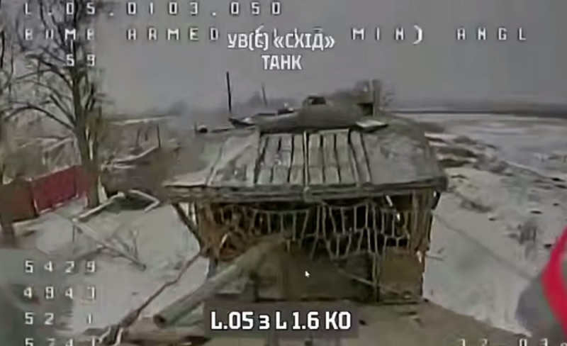 Уничтожение российской бронетехники FPV-дронами