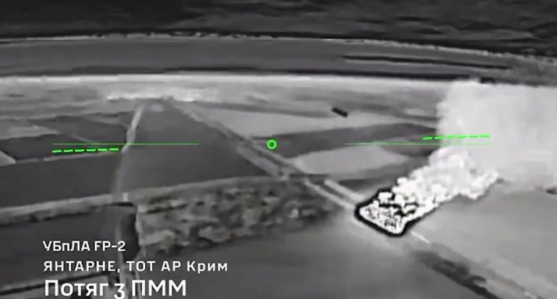 Пилоты ССО в Крыму сожгли поезд с топливом и ударили по нефтебазе – видео операции