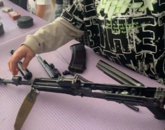 Оккупанты превращают техникумы Донетчины в военные лагеря для подростков