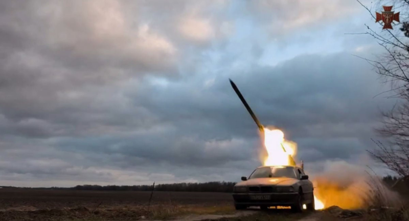 Украинские военные создали РСЗО на базе BMW