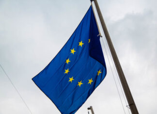 ЕС форсирует репарационный механизм: заморозка российских активов открыла путь к кредиту для Украины