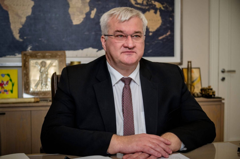 Сибига одной фразой потроллил Орбана, собравшегося 