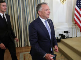 Трамп отправляет нестандартных переговорщиков в Москву для прорыва по украинскому вопросу