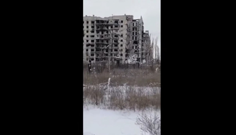 Разрушенный Угледар