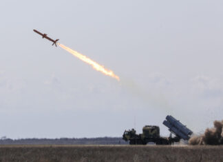 Стратегический удар: украинские ракеты вывели из строя ключевой завод беспилотной авиации в Таганроге