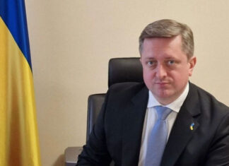 Скандал в чешском парламенте: Окамура атакует Украину, посол дает жесткий ответ