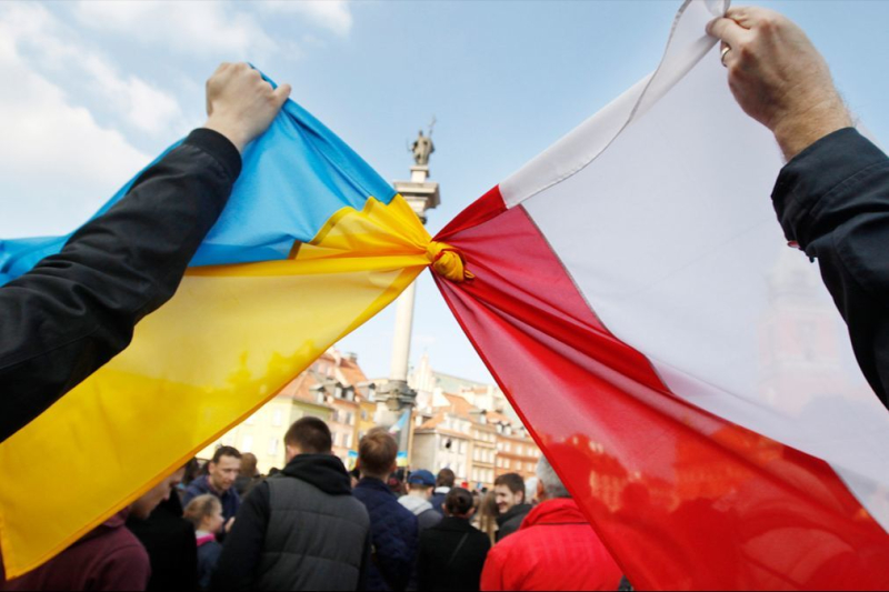 Солидарность без границ: поляки собрали более 1 миллиона злотых на генераторы для замерзающего Киева