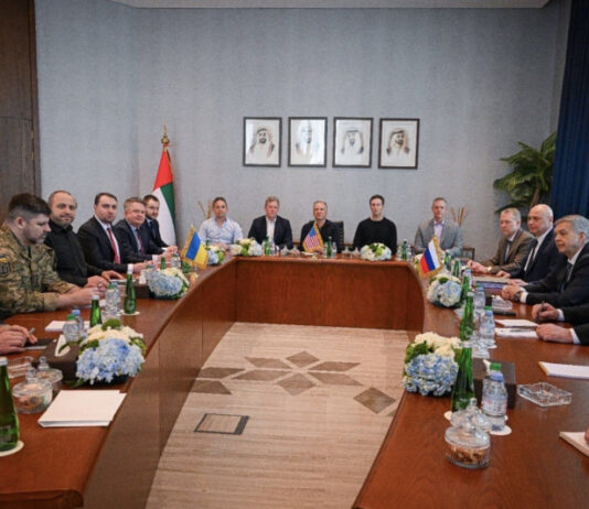 Прорыв в дипломатии: США анонсировали возможную встречу Зеленского и Путина в Абу-Даби