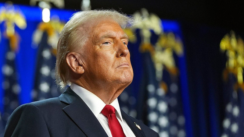 Трамп присматривается к еще одной стране, утверждая о ее беззащитности перед вторжением России или Китая