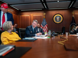 Белый дом готовит военные сценарии против Ирана на фоне массовых протестов