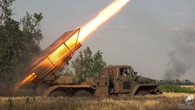 Сикорский о завершении войны в Украине