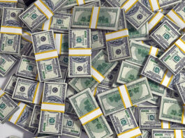 Долговая пирамида Кремля: Россия наращивает госзаем до рекордных 319,8 млрд долларов