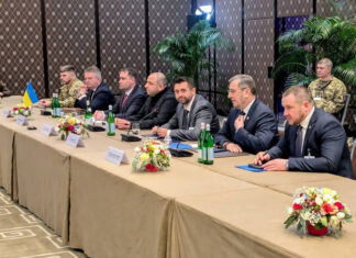 Переговоры на грани: Россия поставила Украине жесткий территориальный ультиматум