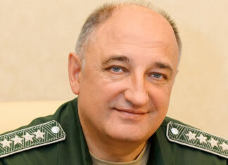 Генерал Волосов попал в подозрительное ДТП спустя день после покушения на Алексеева