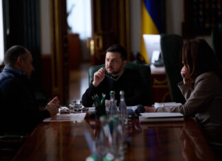 Смертельная близость: Как российские спецагенты охотились за Зеленским в центре Киева