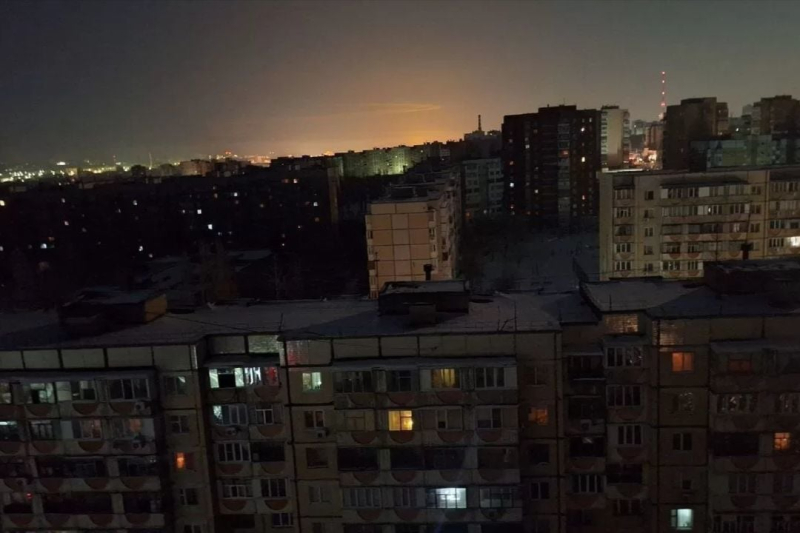 Сначала вынесли ПВО, потом прилетело по подстанции: в РФ рассказали, как был "выключен" Белгород