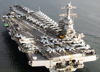 Военная машина США нацелилась на Иран: крупнейшая группировка со времен Ирака готова к решающему удару