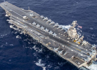 Трамп готовит Ирану военный ультиматум: США стягивают авианосцы к Ближнему Востоку