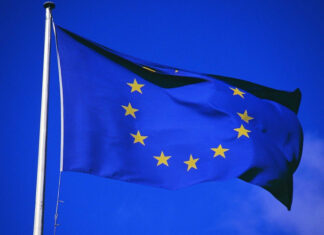 ЕС официально развенчал слухи о давлении на Украину по нефтепроводу \