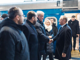 Дональд Туск в Киеве: Европейская солидарность перед лицом агрессии РФ