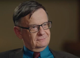 Известного корееведа Ланькова неожиданно задержали в Риге: что произошло на лекции