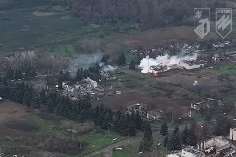 Зачистка Золотого Колодязя: Интербатальон 'Азова' за сутки взял в плен 18 оккупантов