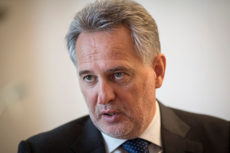 Зеленский усилил санкции против Фирташа и Козака: синхронизация с Лондоном и новые удары по пособникам РФ