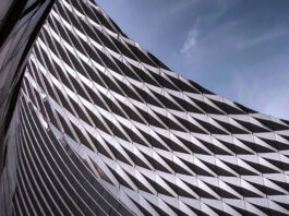 Иранские беспилотники атаковали офисы Citibank: эскалация финансовой войны с США на Ближнем Востоке