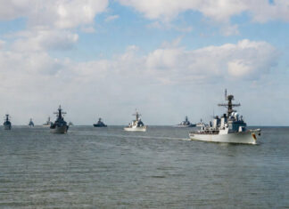 Трамп анонсировал многонациональную морскую операцию по деблокаде Ормузского пролива