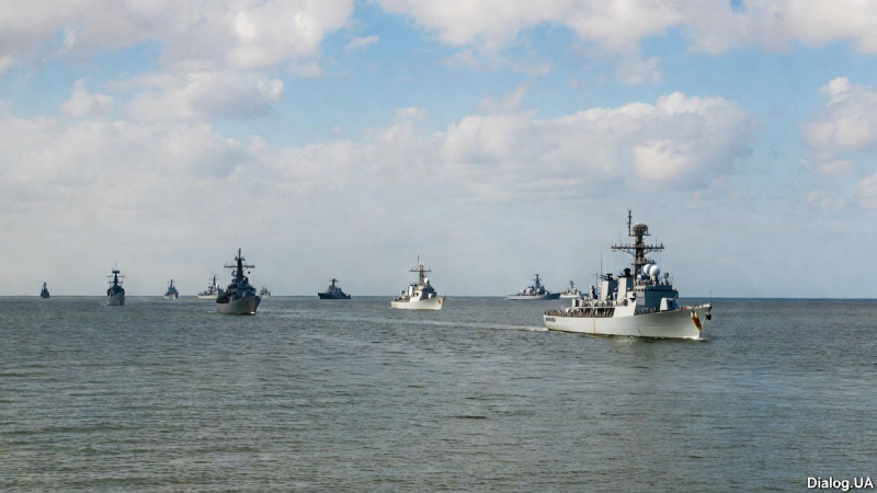 США и ряд стран бросят десант боевых кораблей на деблокаду Ормузского пролива