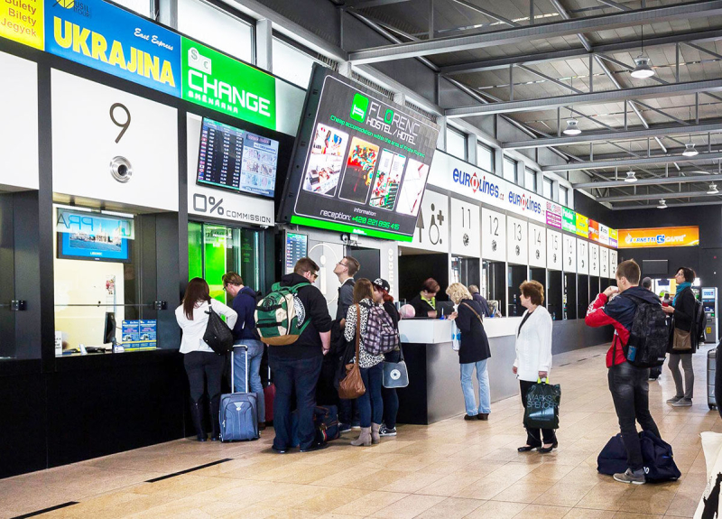 В Чехии хотят ужесточить правила автобусных перевозок из Украины: 