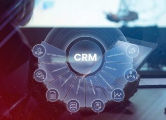 Как CRM-система помогает улучшить B2B продажи и работу с клиентами