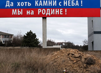 Z-блогер Горный раскрыл масштаб кризиса в Крыму: «Доверие рухнуло, люди бегут с полуострова»